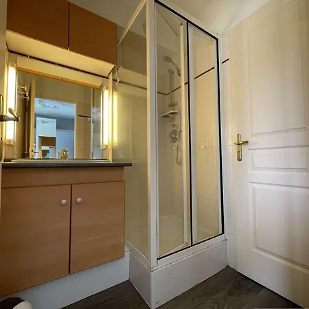 Cocooning Aux Minimes Avec Piscine, Balcon Et Parking Prive - Fr-1-246-670 La Rochelle (Charente-Maritime)